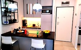 Premium Apartment Eden